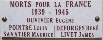 Berthegon Monument aux Morts plaque 39-45