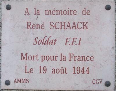 Monts-sur-Guesnes Plaque Rene Schaak