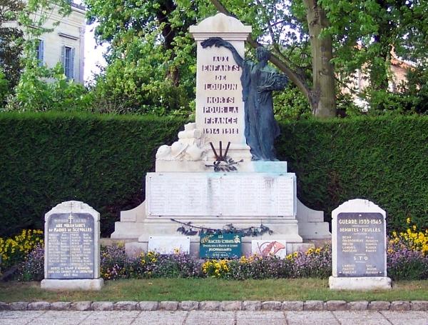 Monument morts Loudun