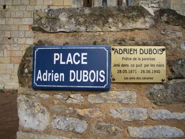 Mouterre-Silly Plaques du Puits