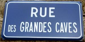Plaque rue des Grandes Caves