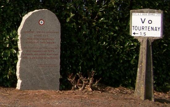 Tourtenay emplacement stele Nick Pernod